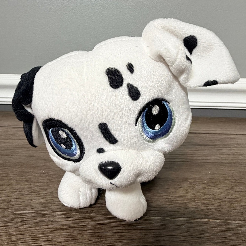 Littlest Pet Shop Dalmatian Puppy Plush 2005 Hasbro Blue Eyes Bobble Head